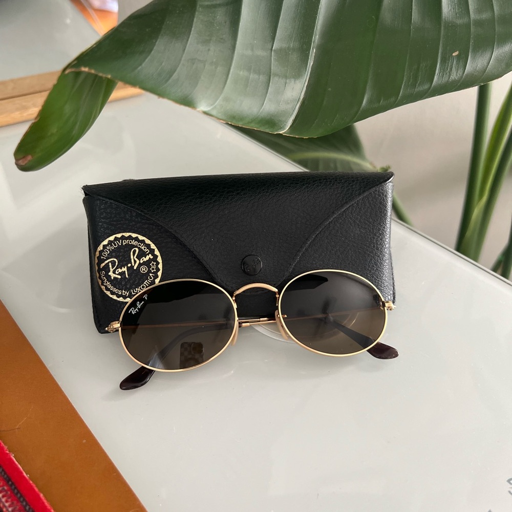Like New Ray-Ban Polarized Oval Metal Sunglasses